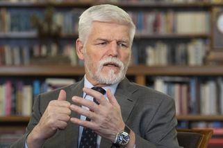 Prezident Pavel vyrazil na univerzitu a hejtři zpozorněli